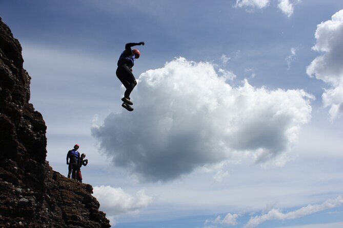 Coasteering Geopark Adventure In Torquay - Who Should Consider This Tour?