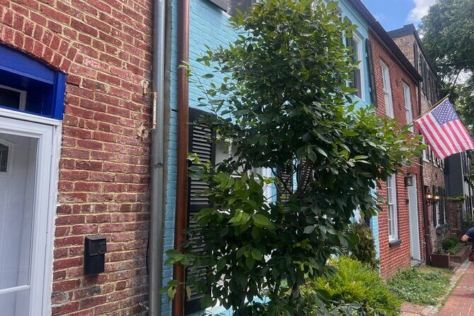 Cobblestones & Croissants, AM Georgetown Food Tour, Washington DC - Discover Georgetown’s Charm with the Cobblestones & Croissants Food Tour