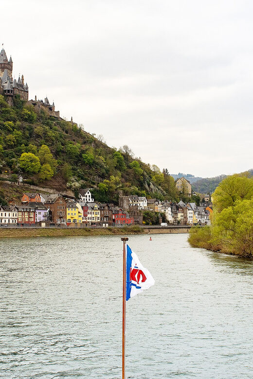 Cochem: Panoramic Cruise on the Moselle River - A Deep Dive into the Cochem Moselle River Cruise