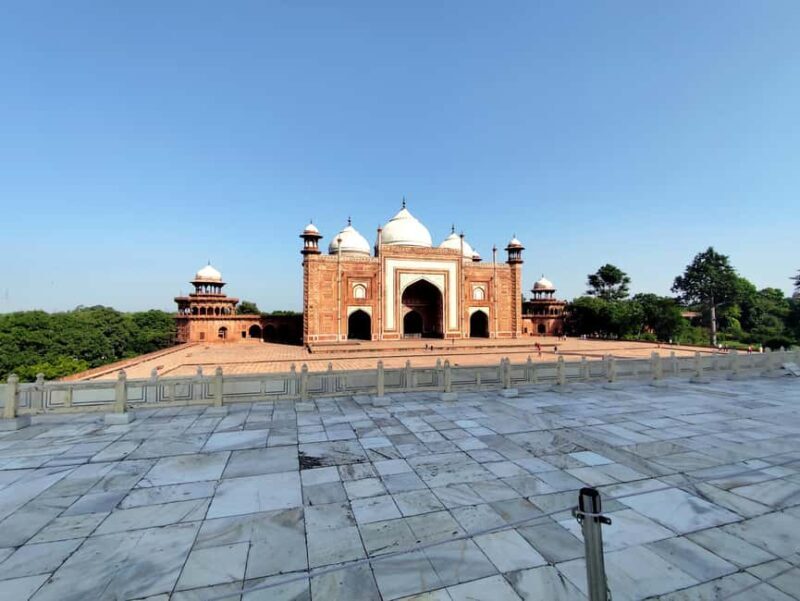 Cochin Agra Same Day Tour with Return Flights and lunch - Frequently Asked Questions
