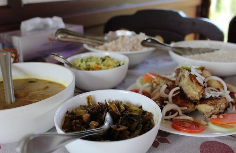 Cochin: Alleppey Backwater Private Day Cruise by Houseboat - FAQ