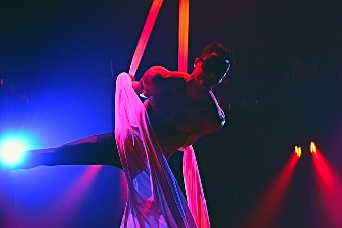 Coco Bongo Night Club Party in Punta Cana - Round Transfer & Entrance Tickets - FAQ