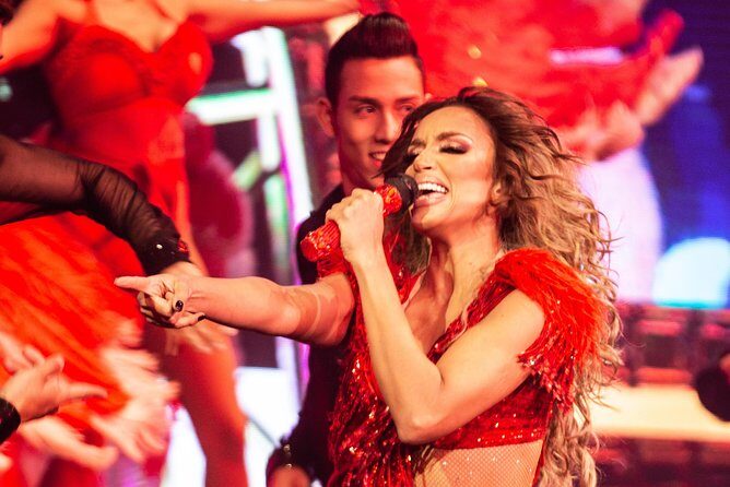 Coco Bongo Punta Cana with Open Bar and hotel/resort pick up - Key Points