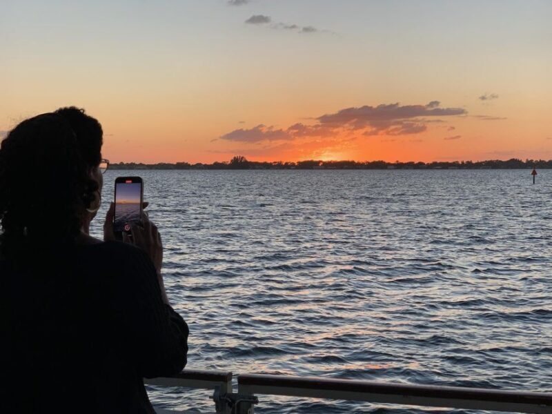 Cocoa Beach: Sunset Cruise - Key Points