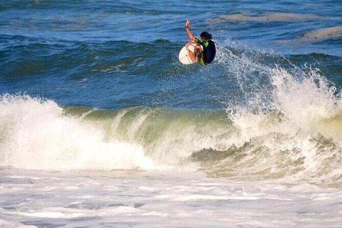 Coconut Coast Surf Adventure Vacation : Seven Days with a Pro - A Deep Dive into the Surf Camp Experience