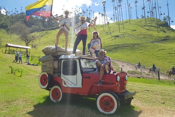 Cocora Valley, Salento and Filandia Full-Day Private Tour - Key Points