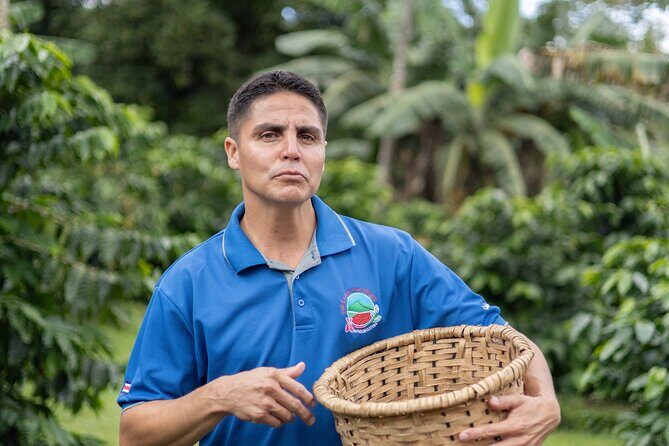 Coffee & Chocolate Tour+Sloths Park & Llanos de Cortez Waterfall - Introduction