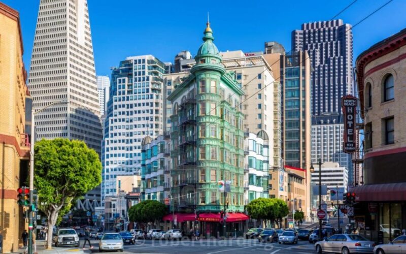 Coit Tower & Little Italy Landmark Walking Tour - An In-Depth Look at the Tour Experience