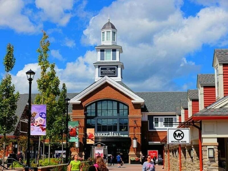 Cold Spring Town&Woodbury Outlets 1-day Tour From NY - Transportation and Practicalities