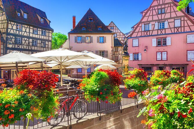 Colmar Scavenger Hunt and Highlights Self-Guided Tour - Authentic Sights and Hidden Gems