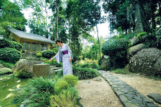 Colmar Tropicale and Batu Caves Day Trip (SIC - Join In Tour) - FAQ