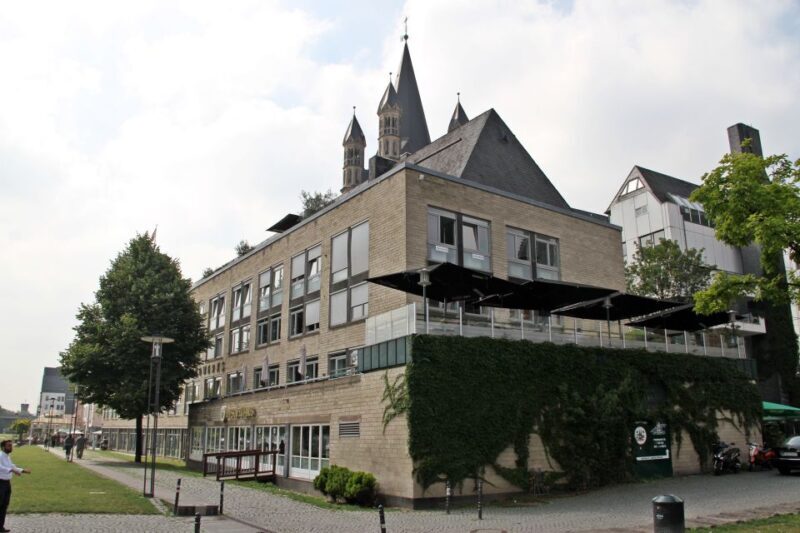 Cologne: Brewery Tour with Beer Tasting and Halven Hahn - Key Points