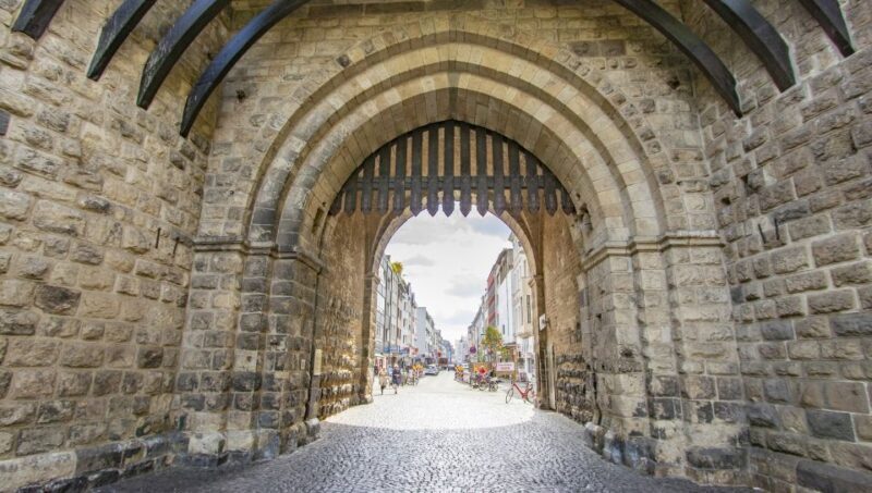 Cologne: Capture the most Photogenic Spots with a Local - FAQ