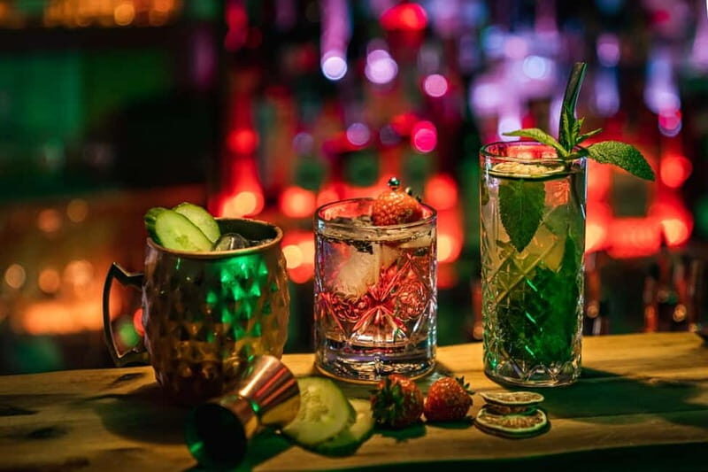 Cologne: Gin Tasting at The Bär with Welcome Cocktail - Summary