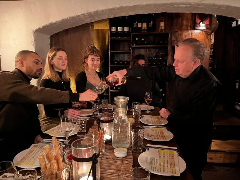 Cologne-Nippes: Gourmet wine tasting with cheese platter - FAQ