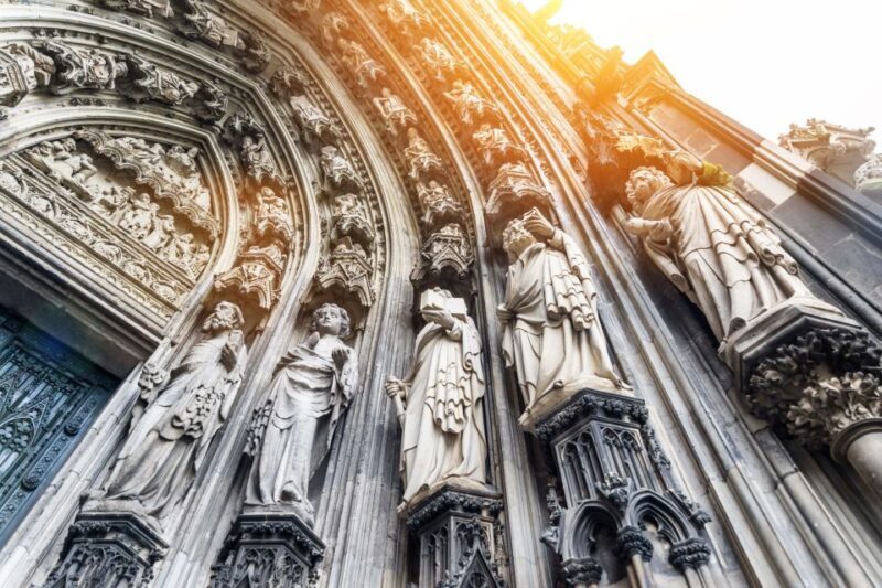 Cologne: Old Town Highlights Private Walking Tour - Exploring Cologne’s Old Town with a Private Guide