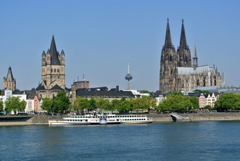 Cologne: Old Town Highlights Walking Tour - What To Expect and Practical Tips