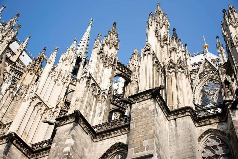 Cologne: Private Architecture Tour with a Local Expert - Hohenzollern Bridge: A Modern Icon