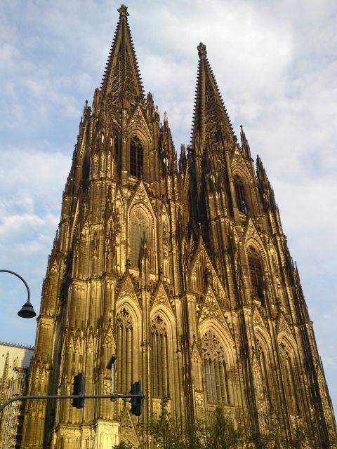 Cologne: Private Guided Walking tour - A Closer Look at the Experience