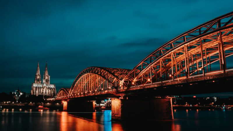 Cologne: Rhine River Winter Cruise with Festive Music - What Could Be Better?