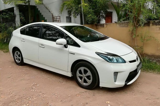 Colombo Airport (CMB) to Weligama Bay Marriott Resort, Weligama Private Transfer - Key Points