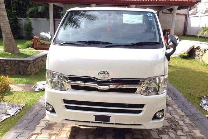 Colombo Airport to Colombo Hotel One Way Drop - Private Transfer - Quick Overview