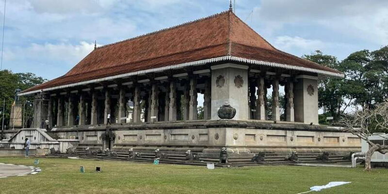 Colombo: Guided City Tour with Entry Tickets - A Closer Look at the Colombo Guided City Tour