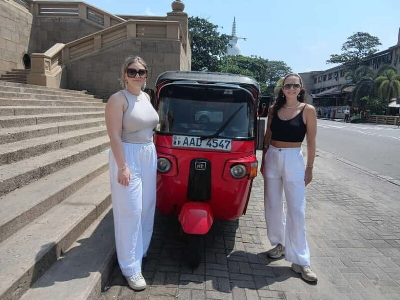 Colombo: Highlights of City Tour by Tuk-Tuk with Pickup - Detailed Review of the Colombo Tuk-Tuk City Tour