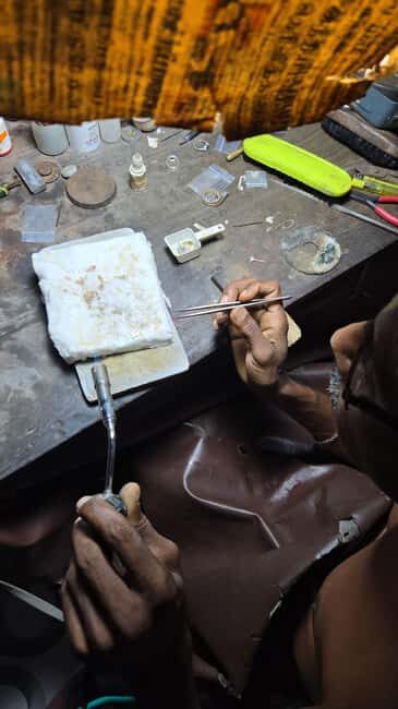 Colombo: Jewelry Workshop Experience 3-6 Hours-Free Jewelry - The Experience Value