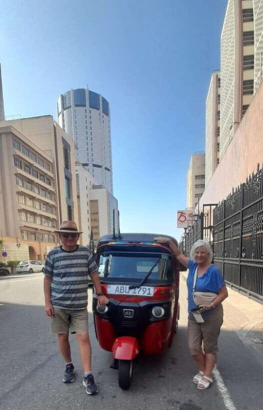 Colombo: Local Guide with Colombo City Tour by Tuk Tuk - Key Points
