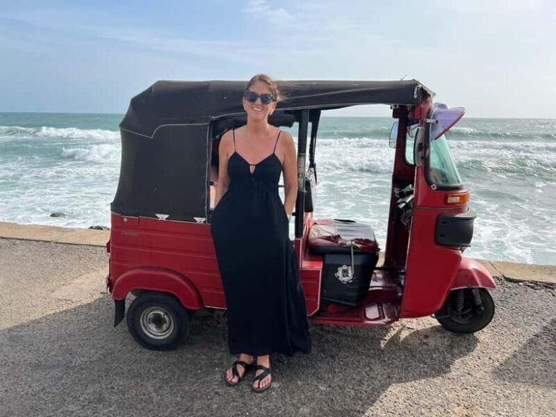 Colombo: Private Guided City Tour by Tuk Tuk - Key Points