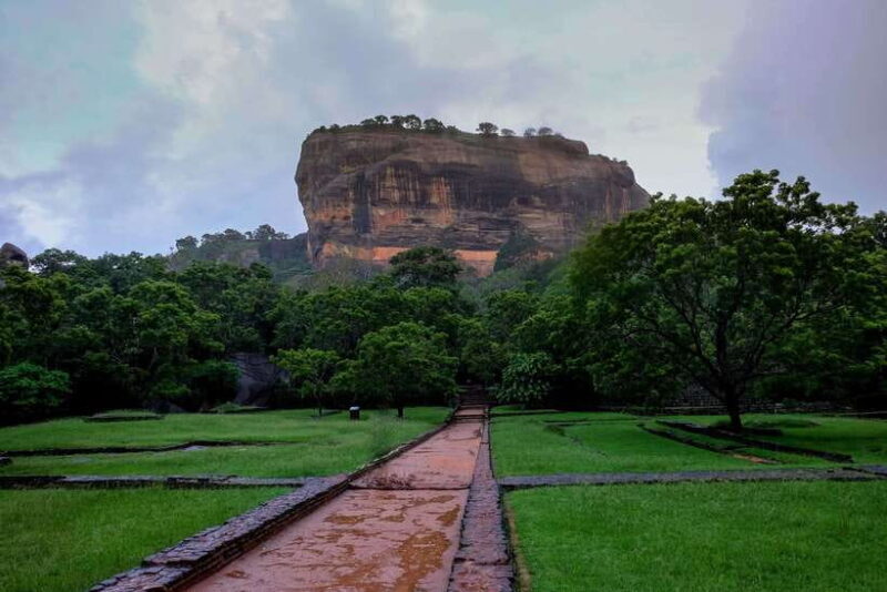 Colombo: Sigiriya Rock, Cave Temple & Village Private Tour - Who Will Enjoy This Tour?