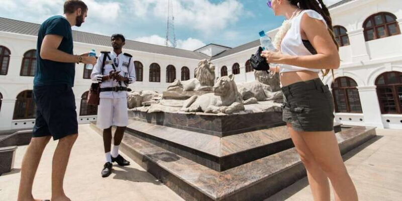 Colombo: Tuk Tuk City Highlights Tour with Lunch - Why Choose the Colombo Tuk Tuk City Highlights Tour?