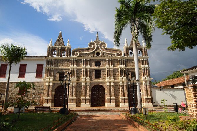 Colonial Town Santa Fe de Antioquia - Key Points