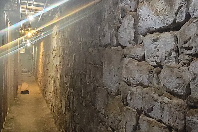 Colorado Springs Small Group Historic Walking Tour - Stop 3: Mansion and the Old Opera House