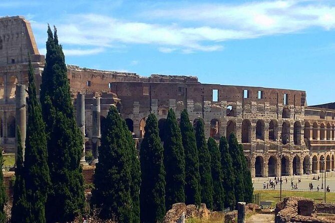 Colosseum and Roman Forum Private Tour led by an archaeologist - Key Points