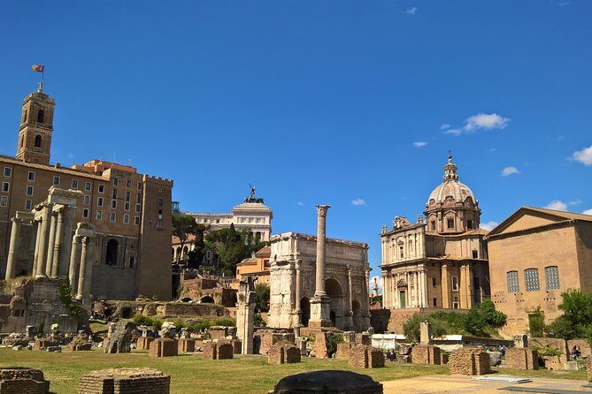 Colosseum en Forum Romanum in het Nederlands - The Sum Up