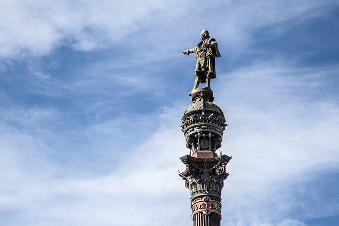 Columbus Monument Access With Barcelona Seaside Guided Tour - Experience the Best of Barcelona’s Seaside and Historical Heart