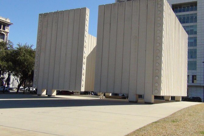 Combination Southfork Ranch and Dallas/JFK Highlights Tour - FAQ