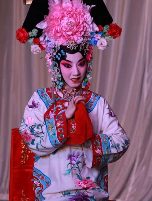 Combination Tour Of Acrobatics And Opera Show Beijing - FAQ