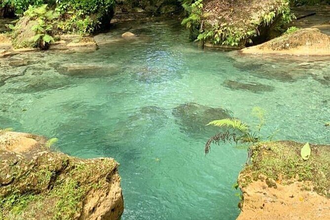 Combined Dunns River Falls Blue Hole & white river rafting - FAQs