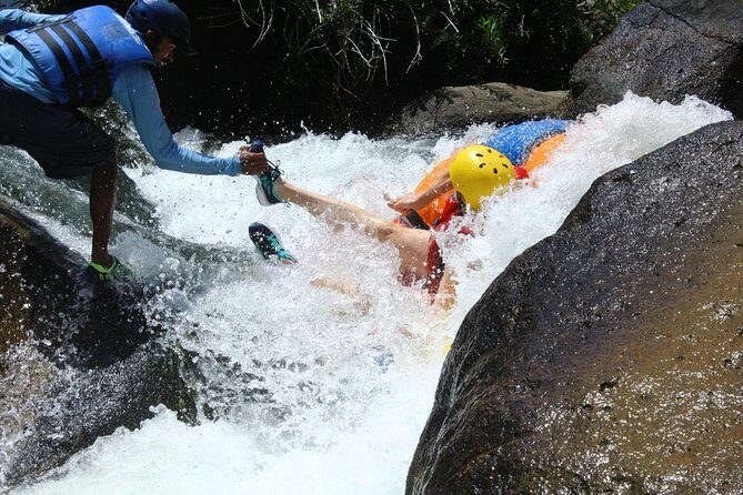 Combo Adventure: Canopy Tour, Tubing and Hot Springs Coco Beach - FAQs