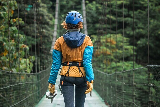 Combo Monteverde: Cable car + zip line tour + suspension bridges - An Exciting Day in Monteverde: Cable Car, Zip Lines, and Suspension Bridges