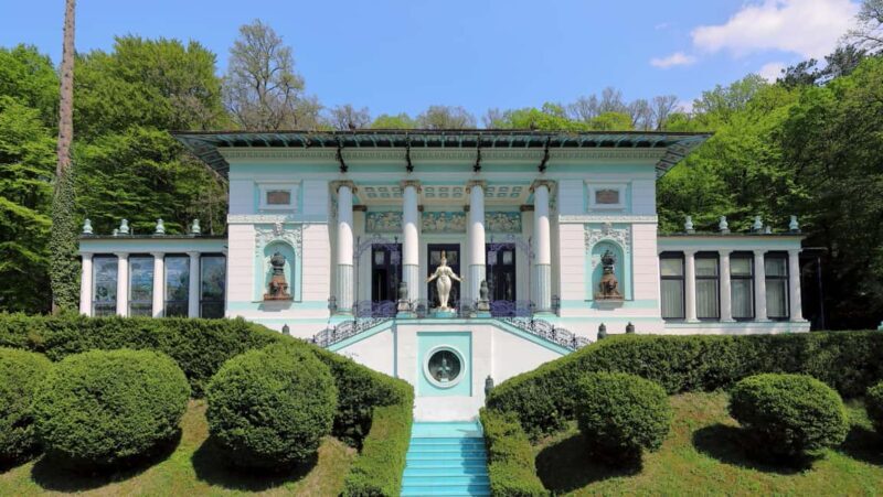 Combo ticket: Ernst Fuchs Museum & Otto Wagner Complex with smartphone guide - The Architectural Jewel: Kirche am Steinhof