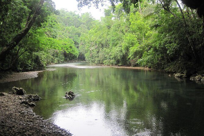 Combo Tour Cave Tubing and Xunantunich Mayan Site - fun day in Belize - Discovering Belize’s Top Attractions: Cave Tubing and Xunantunich
