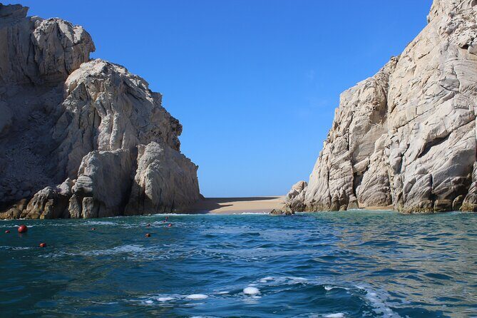 Combo Tour: City Tour of Cabo San Lucas and Beach Day - Who Should Consider This Tour?