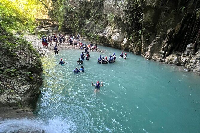 Combo Zipline & Waterfalls - The Food and Rest