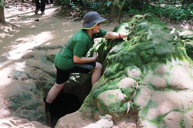 Comfort and Luxury Cu Chi Tour with Local Expert (SB) - Exploring the Cu Chi Tunnels in Style and Substance