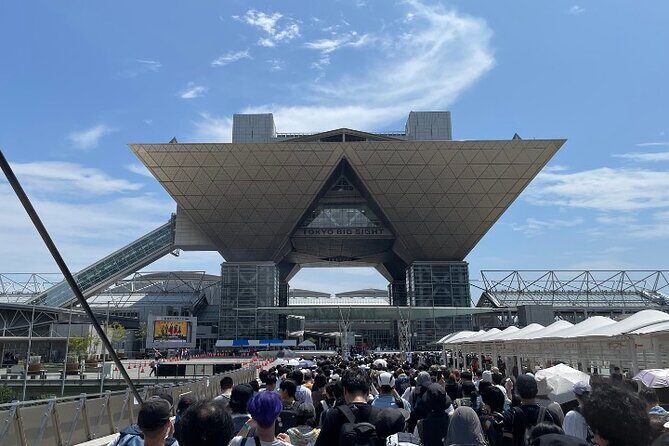 Comic Market 2025 1 Day VIP Tour with Interpreter, Spa and Dining - Key Points