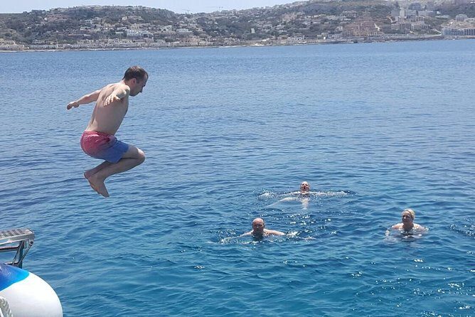 Comino, Blue Lagoon and Caves. Tour A - Key Points
